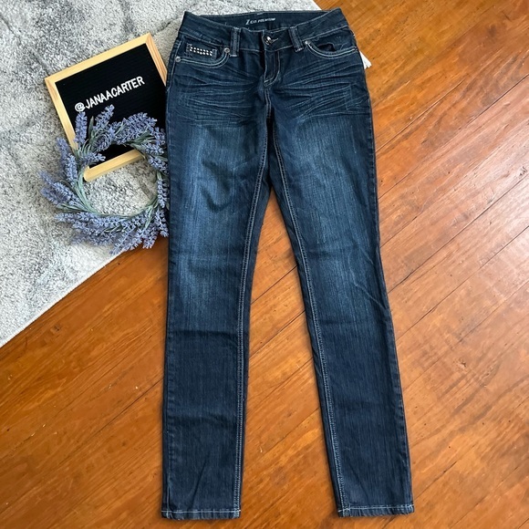 Z Co Premium low rise skinny denim jeans - Picture 5 of 8